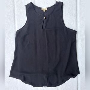 Black Sleeveless Blouse